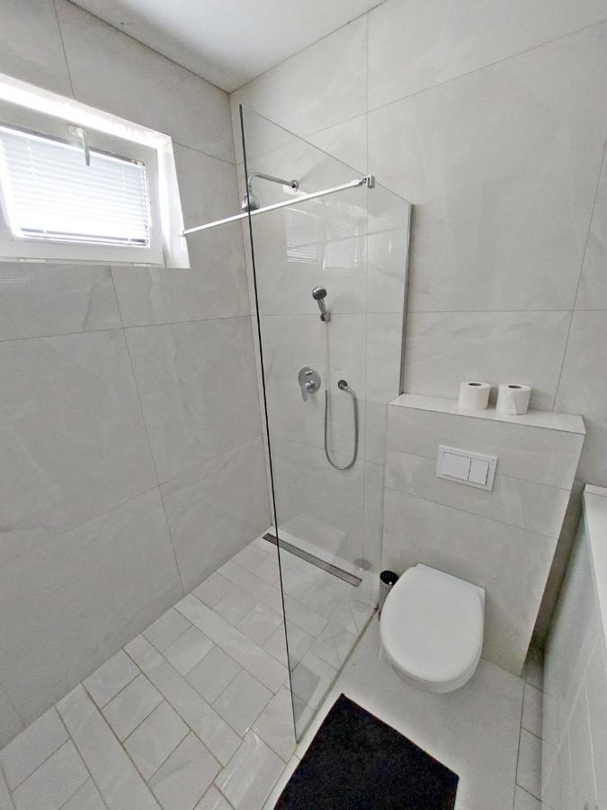 Rose Valley, Modern Studios & Apartments Ljubljana Kültér fotó