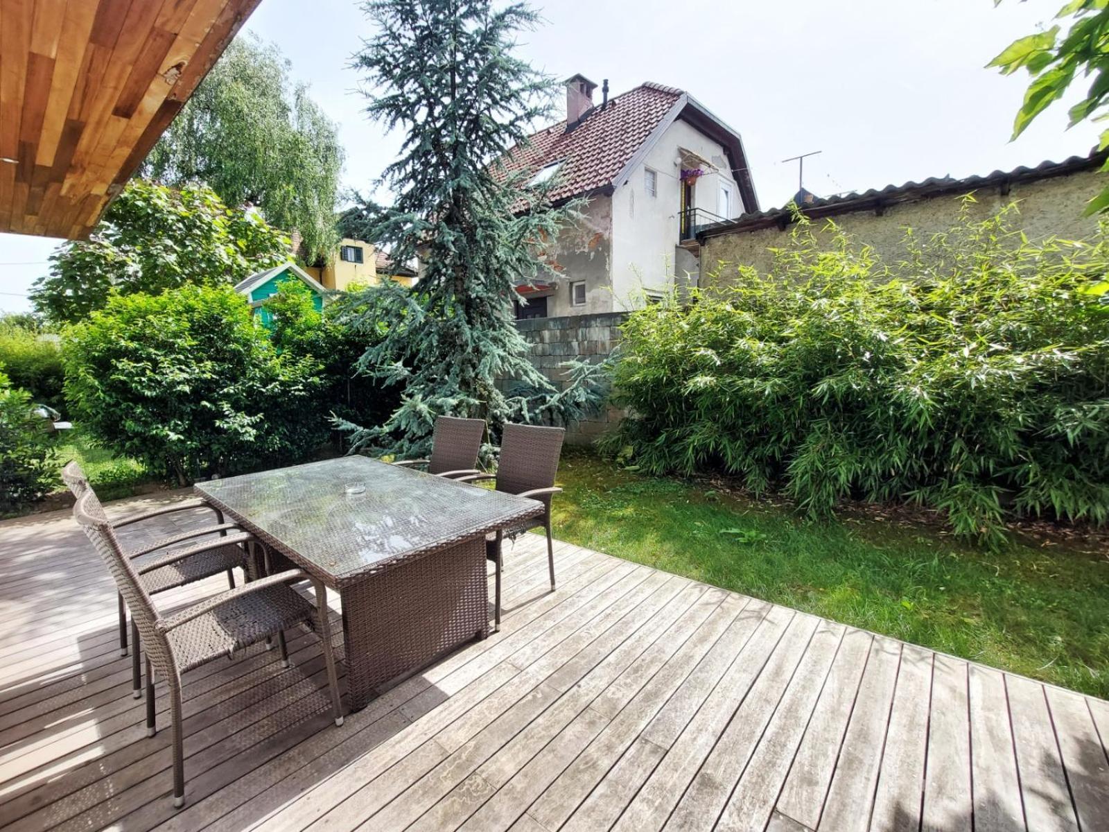 Rose Valley, Modern Studios & Apartments Ljubljana Kültér fotó
